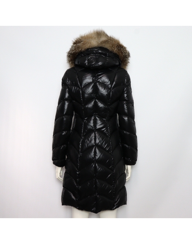몽클레어 [중고명품] [중고명품] MONCLER(몽클레어) ALBIZIA 알비지아 퍼 블랙 쉐브론 여성 패딩자켓 점퍼aa60241 착용컷