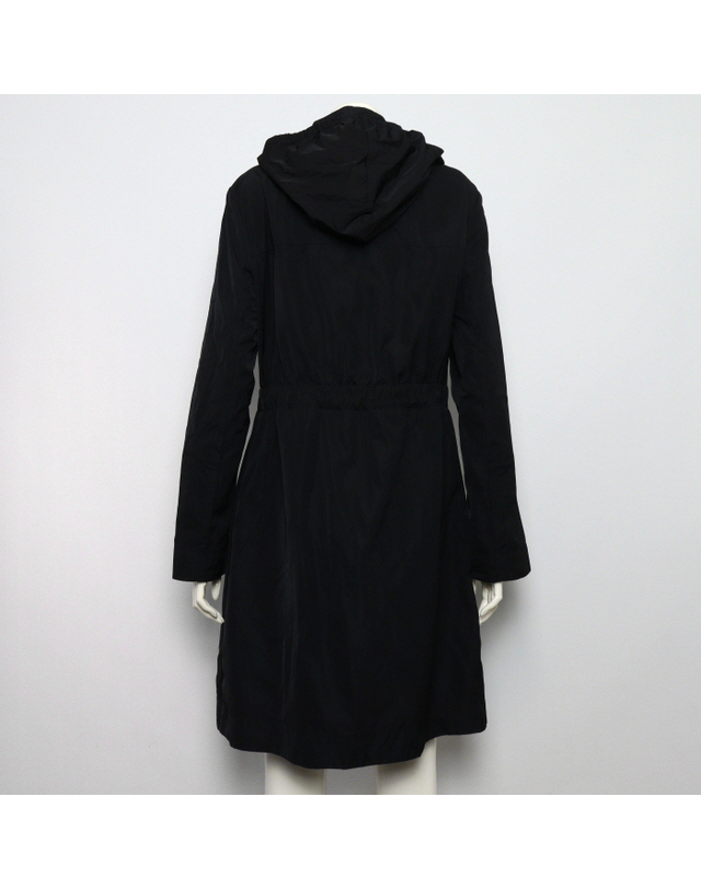 몽클레어 [중고명품] [중고명품] MONCLER(몽클레어) 블랙 MALACHITE 말라카이트 와펜 패치 여성 바람막이 자켓aa66157 착용컷