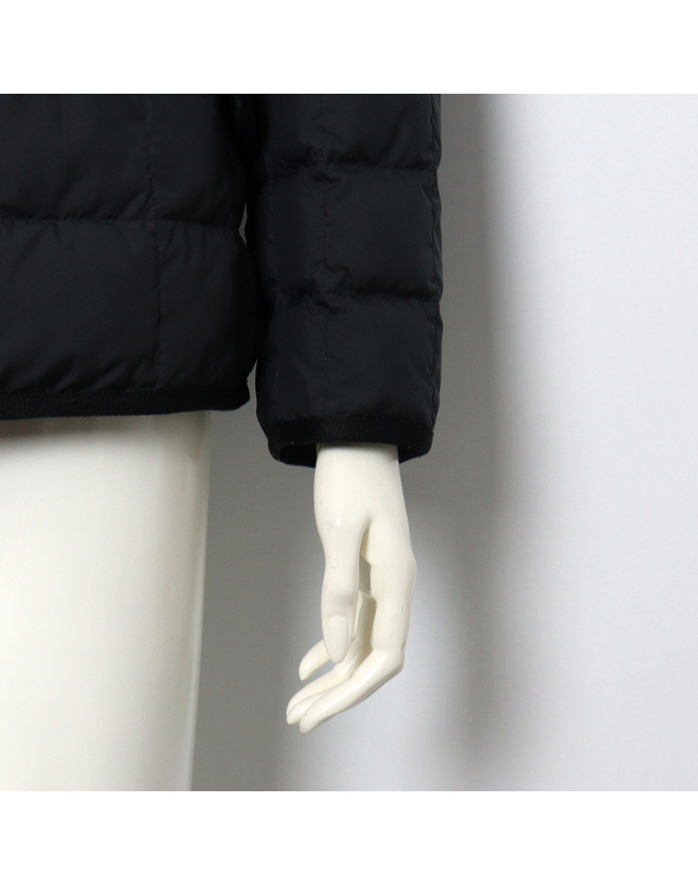 몽클레어 [중고명품] [중고명품] MONCLER(몽클레어) COURLIS 컬리스 퀄팅 여성 경량 패딩자켓aa68208 착용컷
