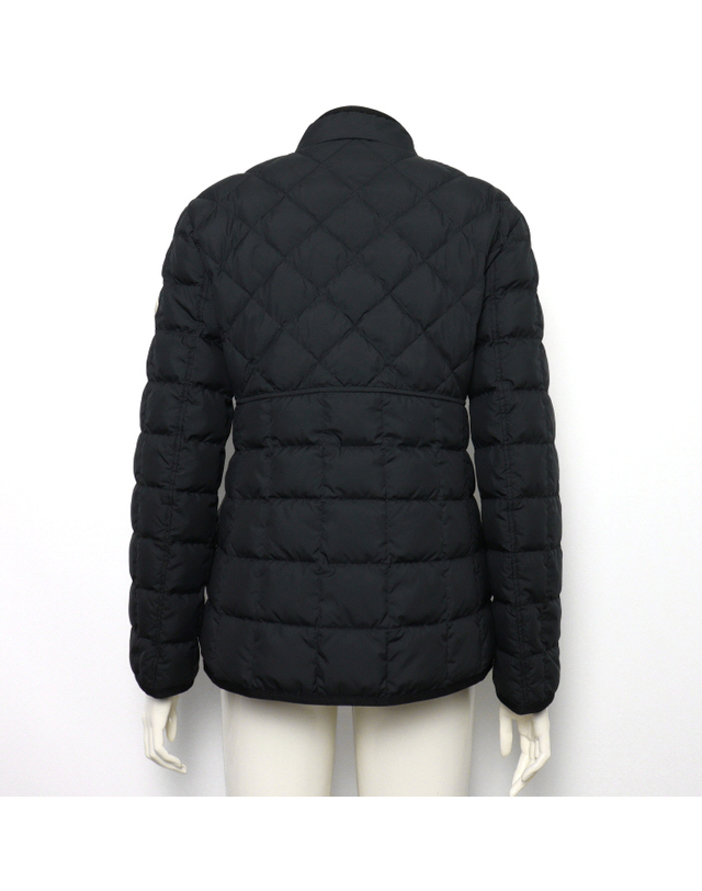 몽클레어 [중고명품] [중고명품] MONCLER(몽클레어) COURLIS 컬리스 퀄팅 여성 경량 패딩자켓aa68208 착용컷