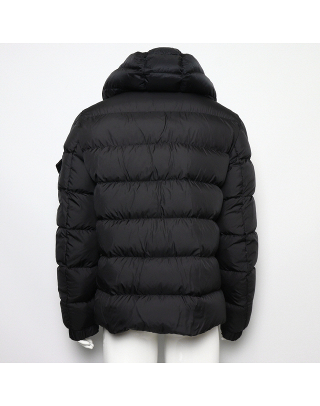 몽클레어 [중고명품] [중고명품] MONCLER(몽클레어) 4195005 블랙 HYMALAY 히말레이 남성 점퍼 패딩자켓aa68561 착용컷