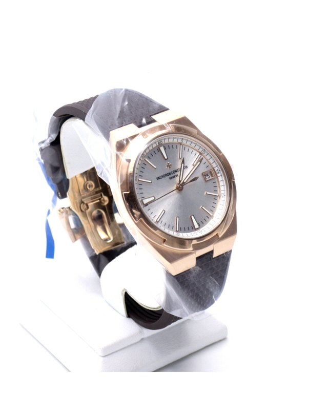바쉐론 콘스탄틴 [중고명품] [중고명품] Vacheron Constantin(바쉐론콘스탄틴) 4500V000RB127 18K핑크골드(로즈골드) 오버시즈41MM 시계aa23261 착용컷