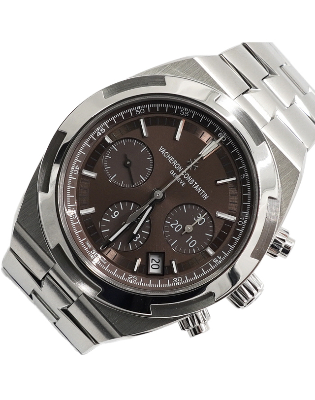 바쉐론 콘스탄틴 [중고명품] [중고명품] Vacheron Constantin(바쉐론콘스탄틴) 5500V 110A-B147 Overseas 오버시즈 초코판 크로노그래프 42.5MM 오토매틱 스틸 남성시계aa67538 착용컷