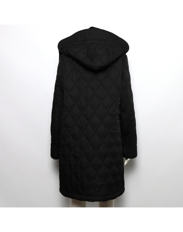 버버리 [중고명품] Burberry(버버리) 8079082 블랙 DEREHAM 데레헴 퀄팅 후드 여성 롱자켓aa68608 착용컷