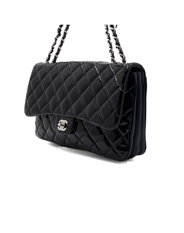 샤넬 [중고명품] [중고명품] Chanel(샤넬) A94024 다크네이비 유광 페이던트 클래식 아코디언 원플랩 은장체인 숄더백aa60925 착용컷
