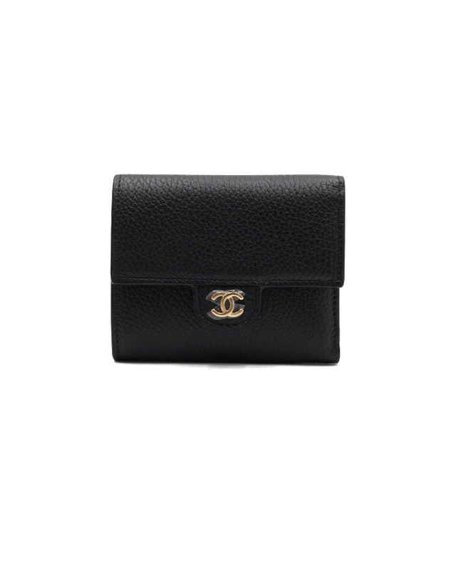 샤넬 [중고명품] [중고명품] Chanel(샤넬) AP5451 26시즌 프리컬렉션 블랙 그레인 카프스킨 레더 금장CC 스몰 플랩 여성 반지갑aa68203 착용컷