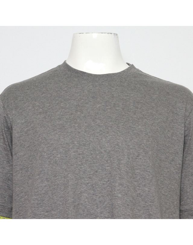 에르메스 [중고명품] [중고명품] Hermes(에르메스) 557940HA76 파링 Piqures sellier 그리스 컬러 남성 반팔 티셔츠aa67302 착용컷