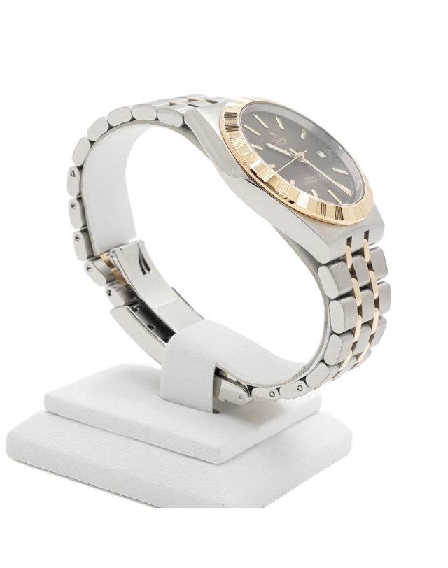 튜더 [중고명품] [중고명품] TUDOR(튜더) 2836C1A3 18K옐로우골드 콤비 TUDOR Royal 튜더로얄 36mm 오토매틱 남성 시계aa68238 착용컷