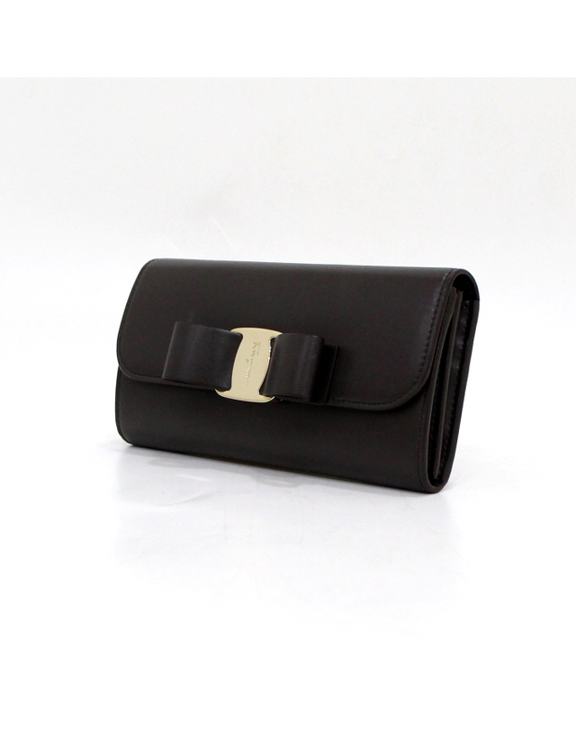 페라가모 [중고명품] [중고명품] Ferragamo(페라가모) 22 D269 브라운 레더 바라 리본플랩 여성 장지갑aa68315 착용컷