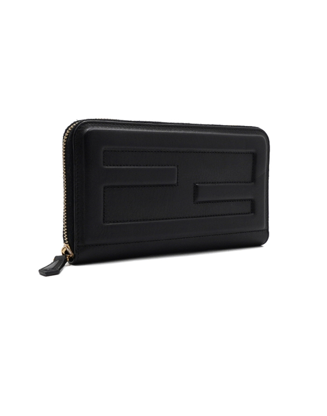 펜디 [중고명품] [중고명품] Fendi(펜디) 8M0299 블랙 어라운드 여성 장지갑aa68941 착용컷