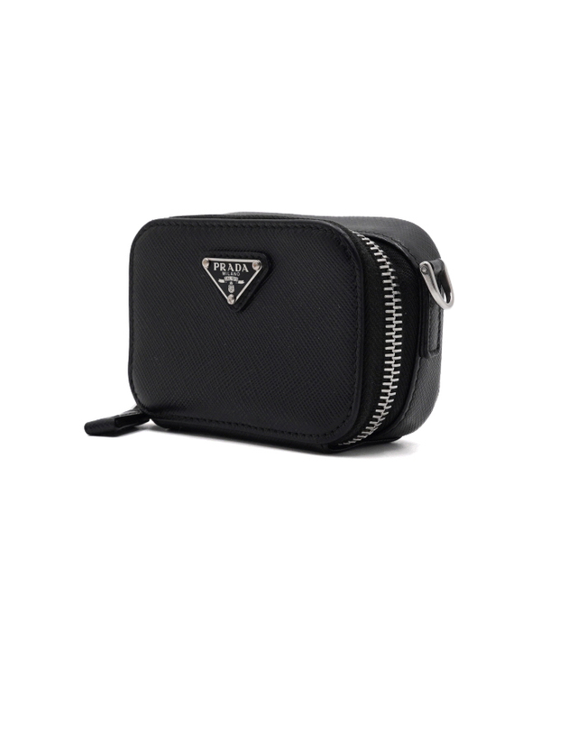 프라다 [중고명품] [중고명품] Prada(프라다) 2TT105 사피아노 레더 마이크로 미니 파우치 스트랩 크로스백aa63583 착용컷