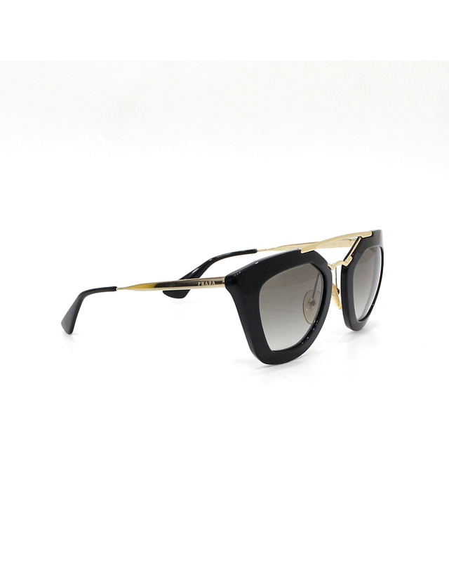 프라다 [중고명품] [중고명품] Prada(프라다) SPR09Q 측면 이니셜 로고 선글라스aa66396 착용컷