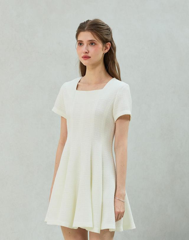 아리킴 LANI TWEED DRESS / WHITE 화이트 착용컷