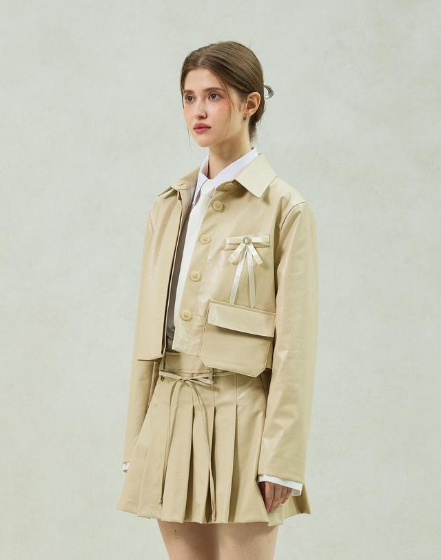 아리킴 MOLLY LEATHER CROP JACKET / BEIGE 베이지 착용컷
