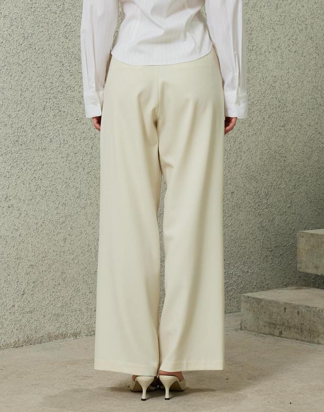 아리킴 TOMO WIDE SLACKS / IVORY 아이보리 착용컷