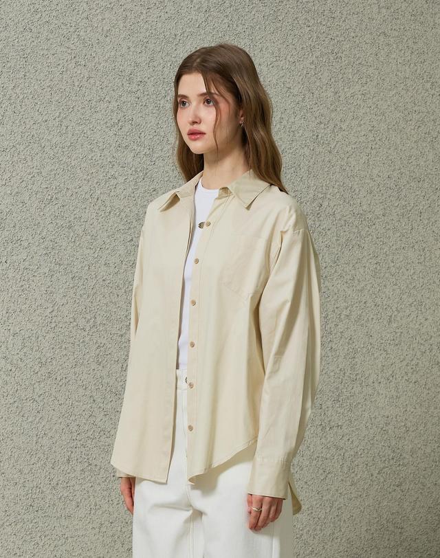 아리킴 BRIGHT OVERSIZED SHIRT / BEIGE 베이지 착용컷