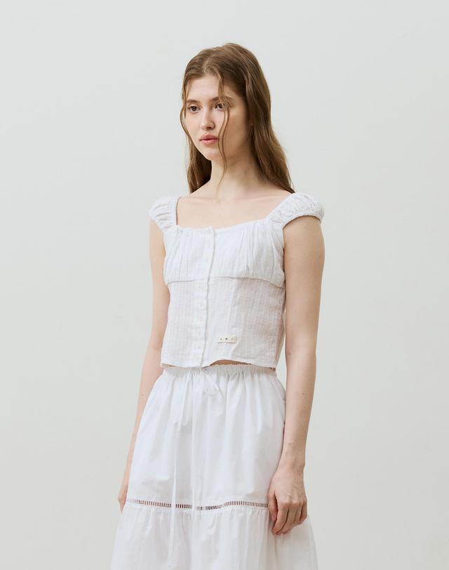 아리킴 CUDDLY SLEEVELESS TOP / WHITE 화이트 착용컷