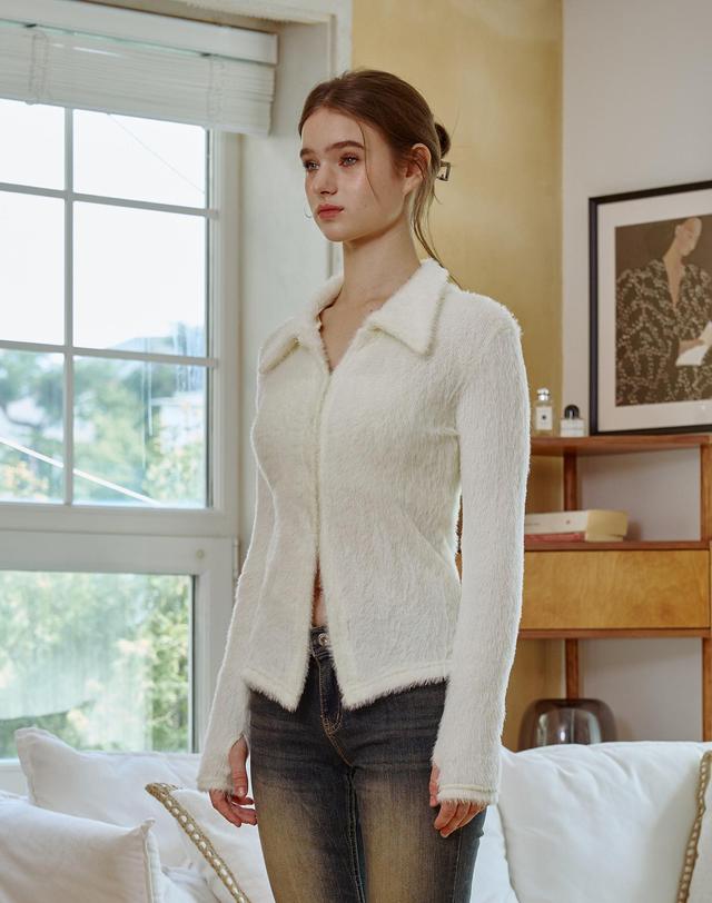 아리킴 COSMO FUR CARDIGAN / IVORY 아이보리 착용컷