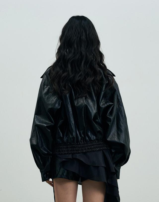 아리킴 PAMELA LEATHER BOMBER JACKET / BLACK 블랙 착용컷