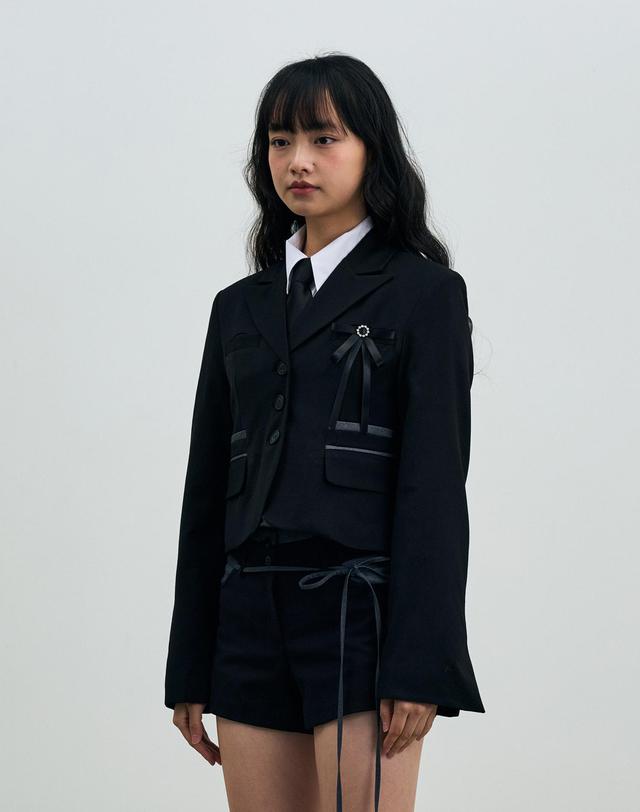 아리킴 ASTRAL CROP JACKET / BLACK 블랙 착용컷