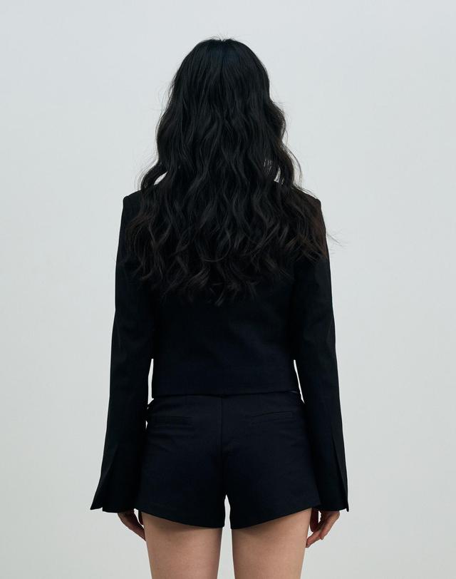 아리킴 ASTRAL CROP JACKET / BLACK 블랙 착용컷