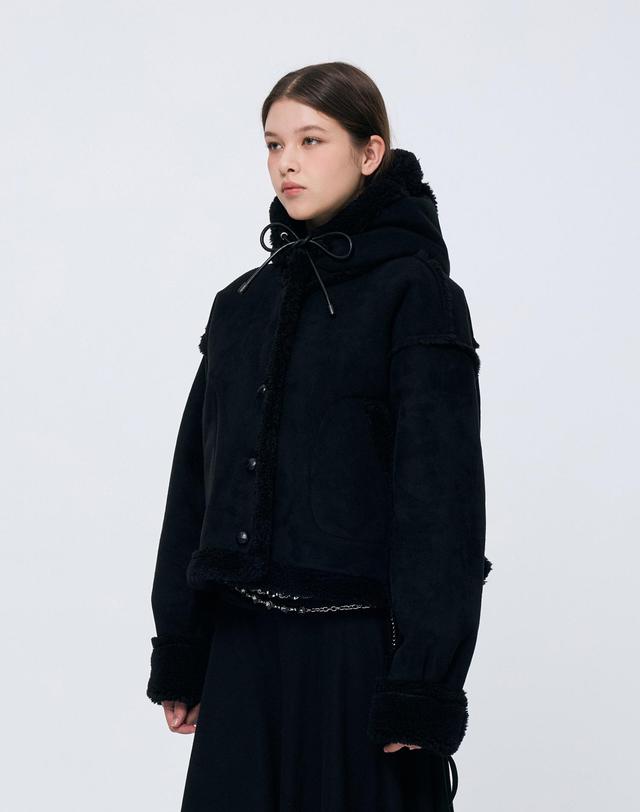 아리킴 ADORABLE HOOD MUSTANG / BLACK 블랙 착용컷