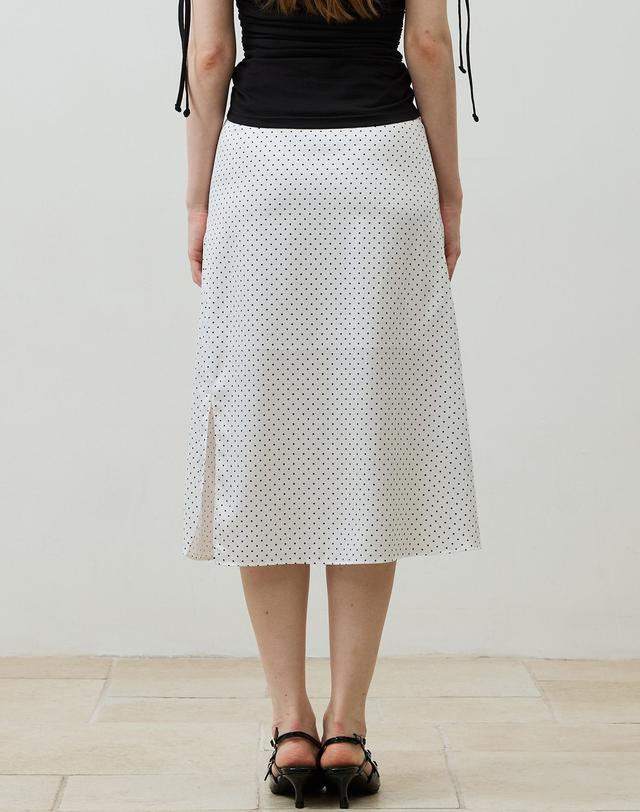 아리킴 TINY DOT SLIT SKIRT / WHITE 화이트 착용컷