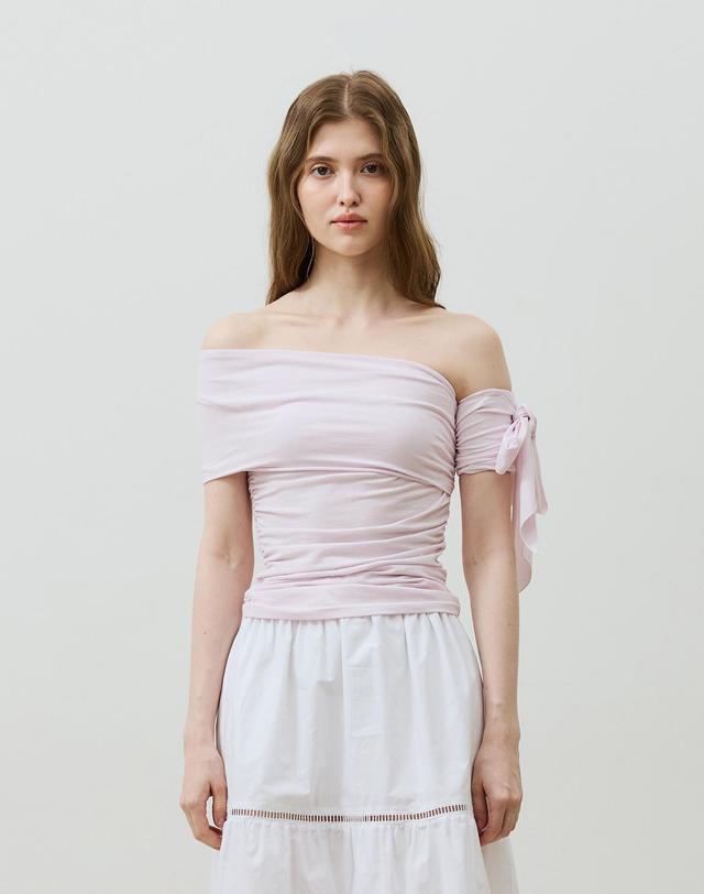 아리킴 RIA ONE-SHOULDER SHIRRING TOP / PALE LAVENDER 핑크 착용컷