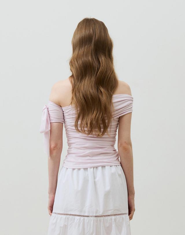 아리킴 RIA ONE-SHOULDER SHIRRING TOP / PALE LAVENDER 핑크 착용컷
