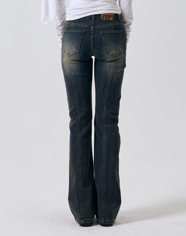 아리킴 ELLA BOOTCUT DENIM PANTS / BLUE 블루 착용컷