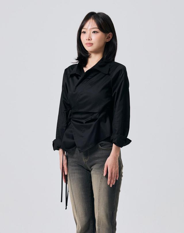 아리킴 HALO WRAP SHIRT / BLACK 블랙 착용컷