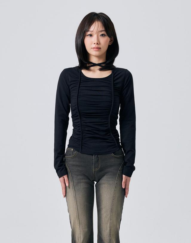 아리킴 LISE SHIRRING TOP / BLACK 블랙 착용컷
