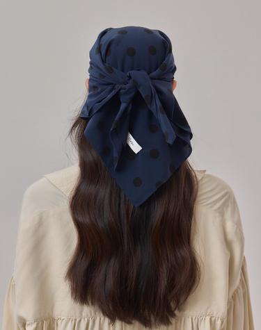 네이비 도트 사각 스카프 Navy Airy Dot 75