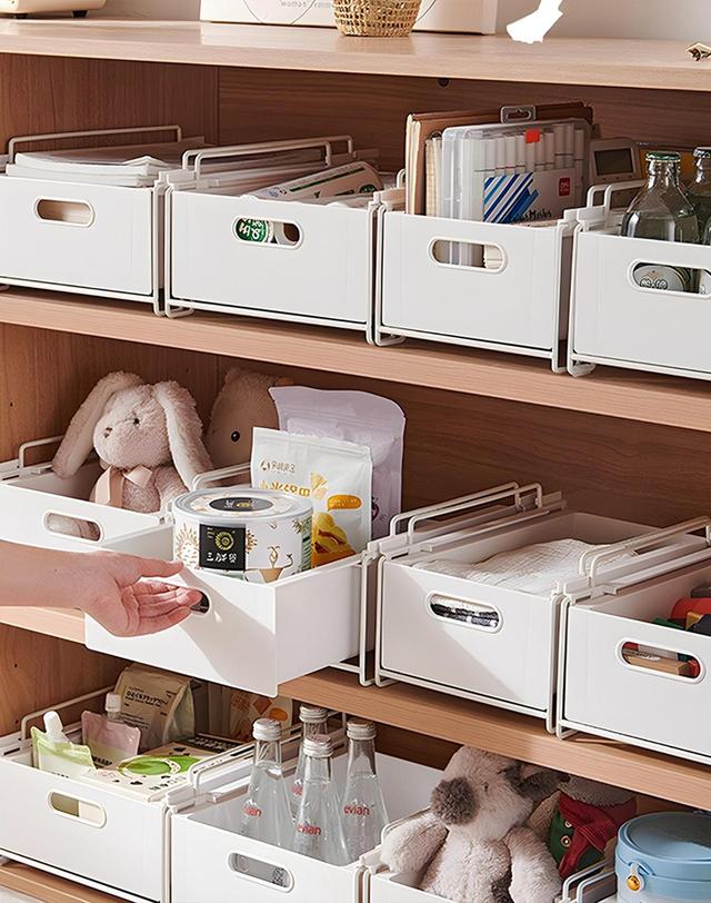 마치홈 슬라이딩 주방 선반 팬트리 정리함 화이트 착용컷