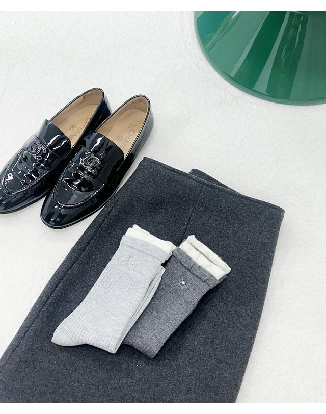 엔젤삭스 1324진주리본 울 여성 겨울 패션 보석 양말 wool socks 블랙 착용컷