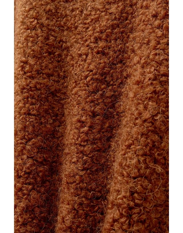 쏭스튜디오 Boucle v-neck knit 브라운 착용컷