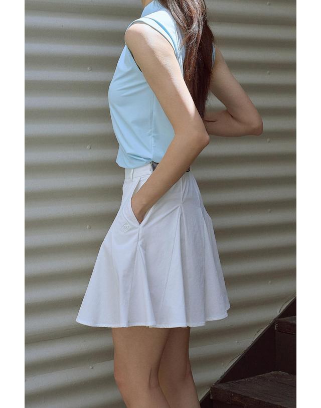 먼데이플로우 먼플 스윙 스커트_화이트 착용컷