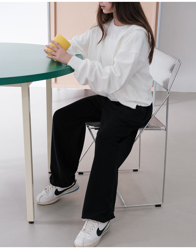 리틀비티 [리틀비티]가벼운 세미크롭 후드집업 착용컷