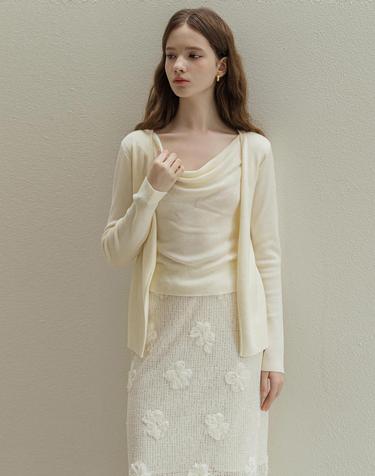 Cowl buckle  Ivory knit