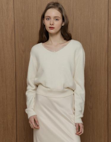 Angora V neck Knit