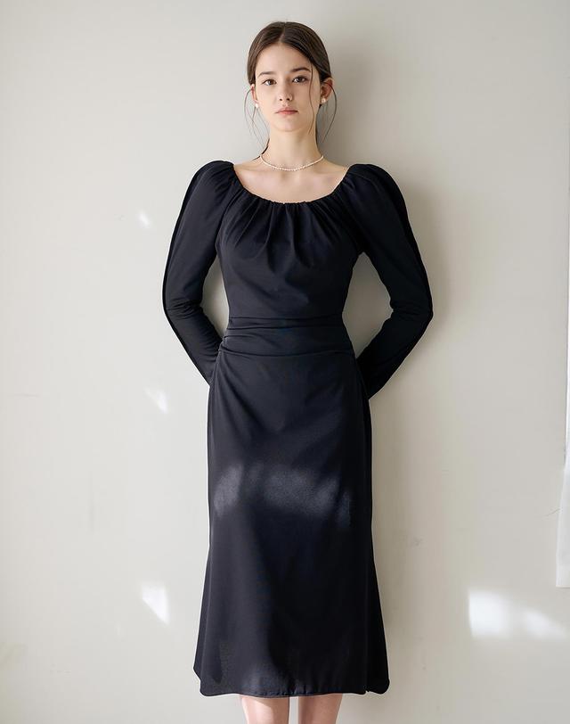 로트르드민 Lautre Miu Puff Black Dress 착용컷
