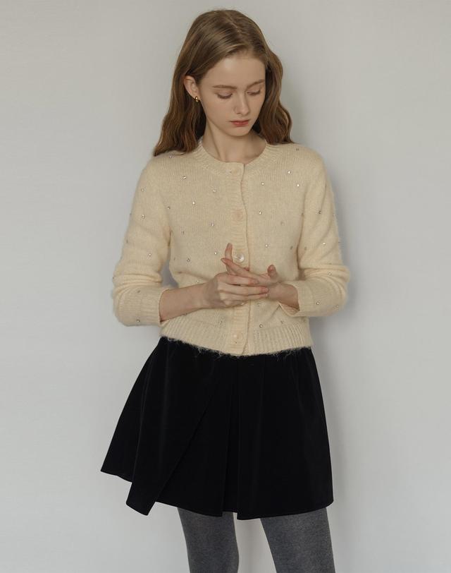 로트르드민 Bijou Mohair Butter Cardigan 착용컷