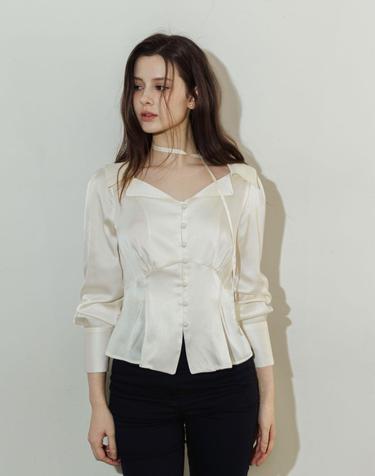 NOE Cream Blouse