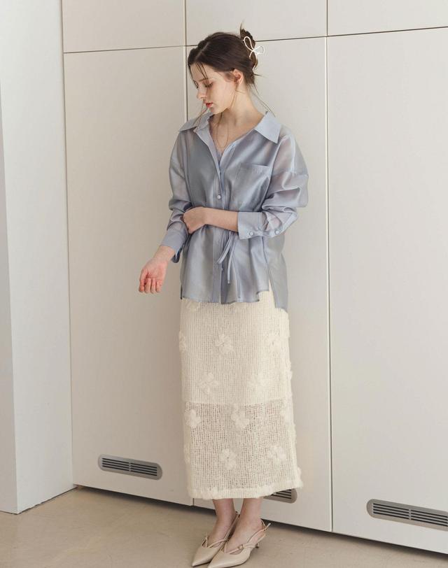 로트르드민 NEW Jadin Sheer Blue Shirts 블루 착용컷