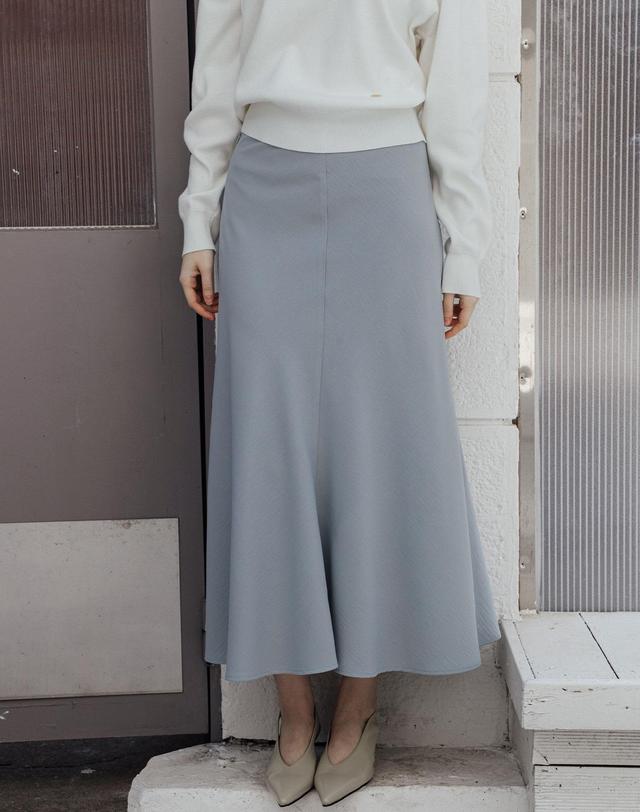 로트르드민 Muse Flared Skirt 착용컷