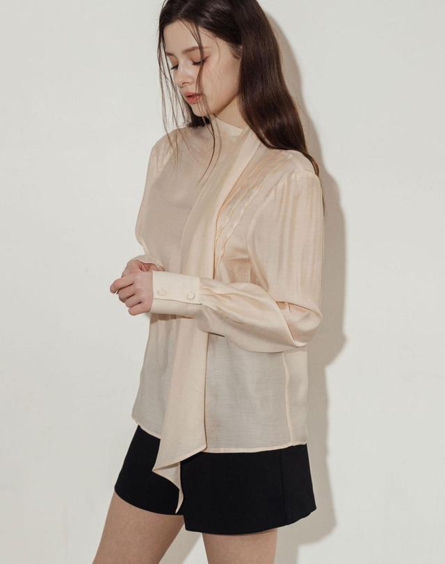 로트르드민 Lautre Basic Black Shorts 착용컷