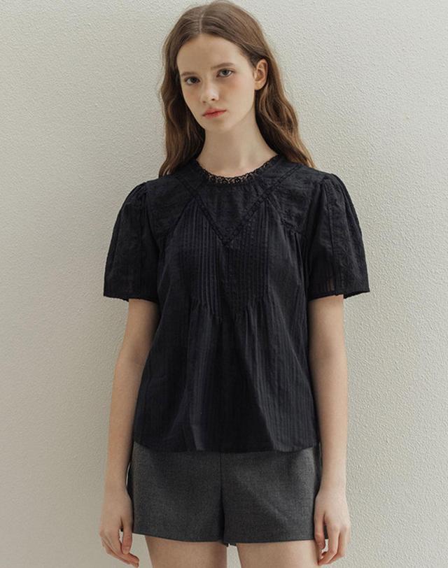 로트르드민 Letter Blouse 착용컷