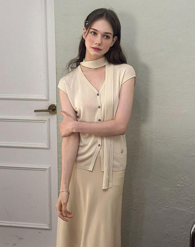 로트르드민 Lautre Tied Knit Cardigan 착용컷