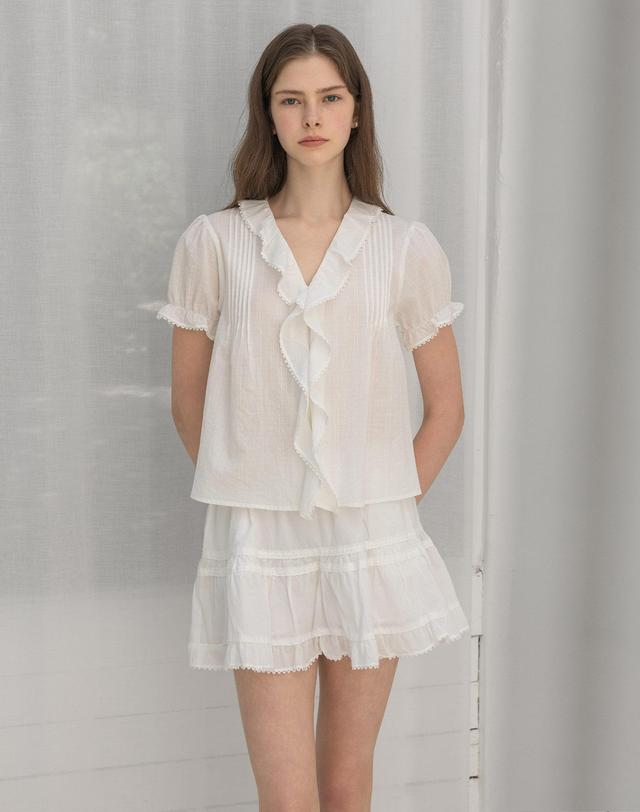 로트르드민 Lace Shirring White Skirt 화이트 착용컷
