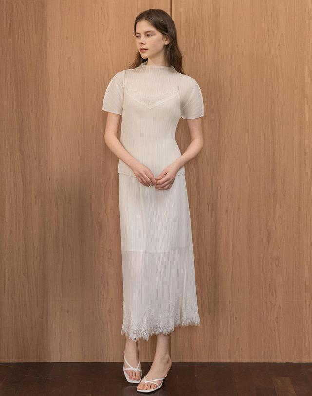 로트르드민 Pleated lace skirt 착용컷